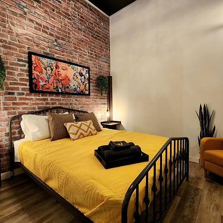 Loft Style Industriel-Centre-Ville+Parking Gratuit Quebec City Bilik gambar